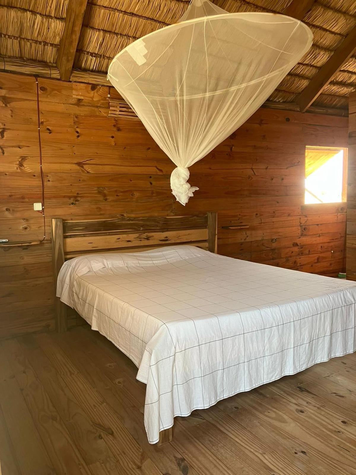 Bed and Breakfast Vazaha Vezo Andavadoaka Екстер'єр фото
